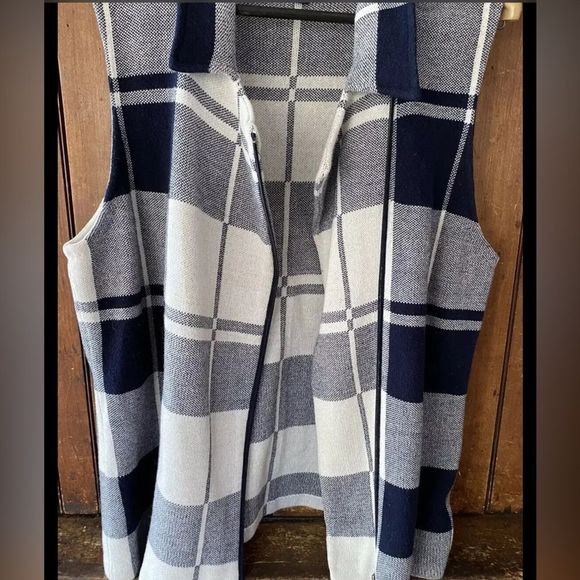 NWT Chaps Navy Plaid Asymmetric Full Zip Sweater Vest Womens Small Cotton - Picture 4 of 8